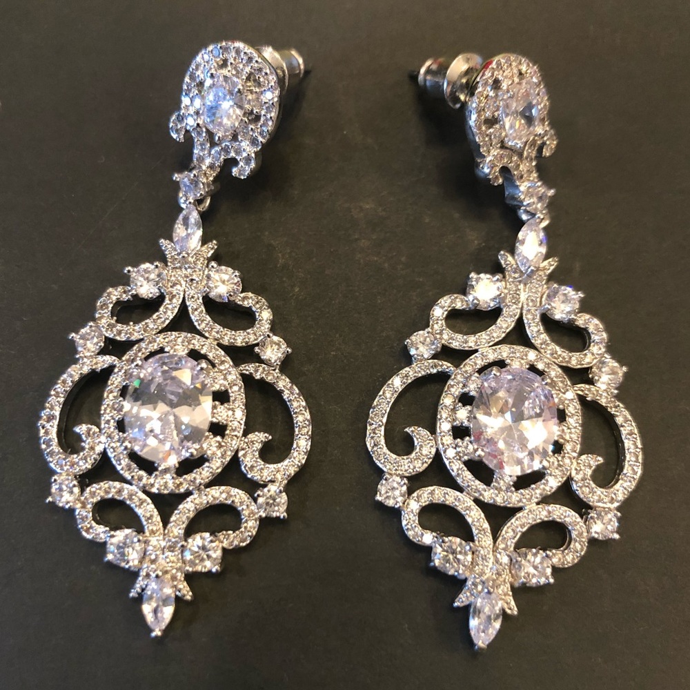 Victorian Scrolls Chandelier Dangle Earrings